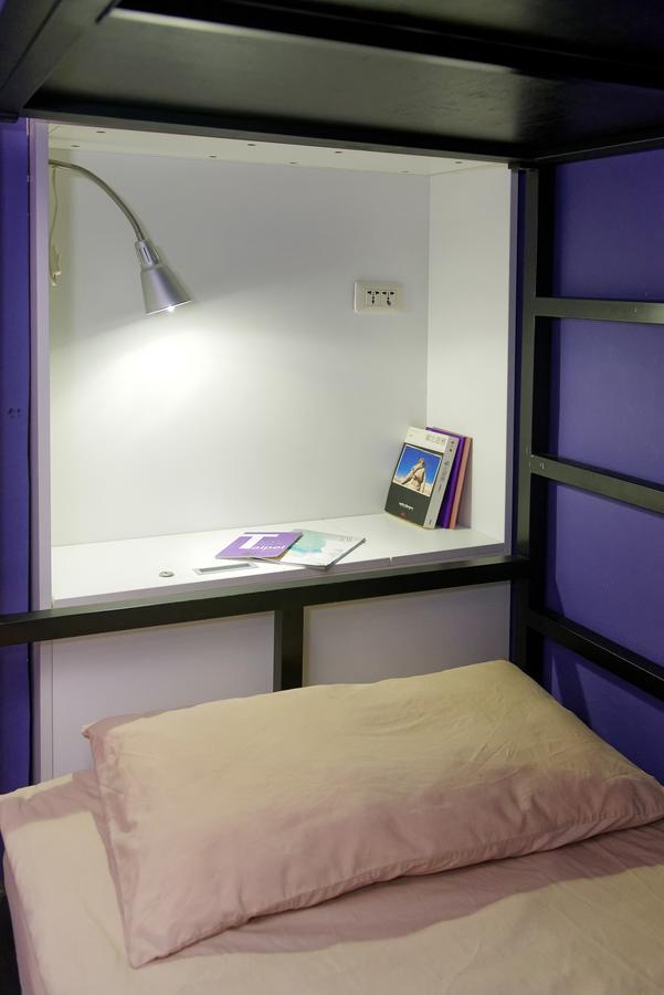 Flip Flop Hostel - Main Station Taipei Extérieur photo