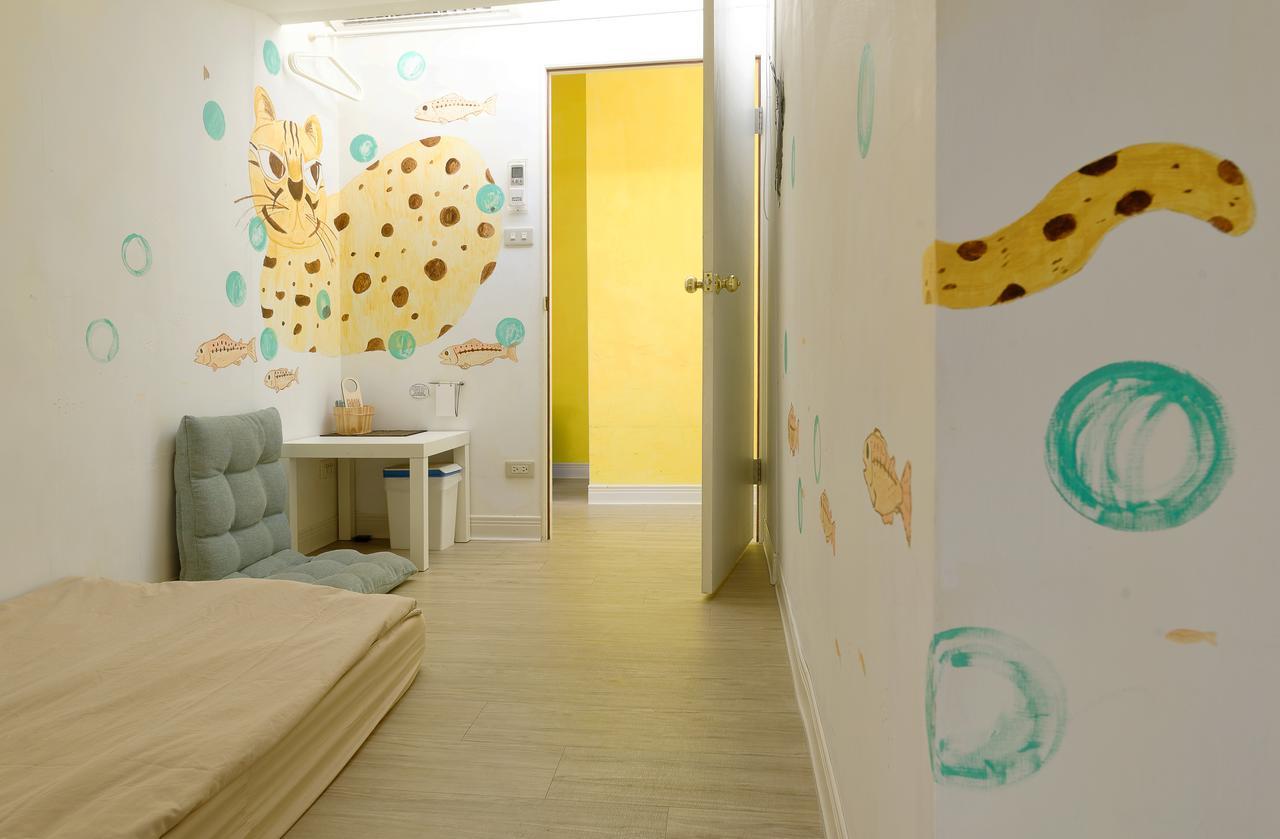 Flip Flop Hostel - Main Station Taipei Extérieur photo