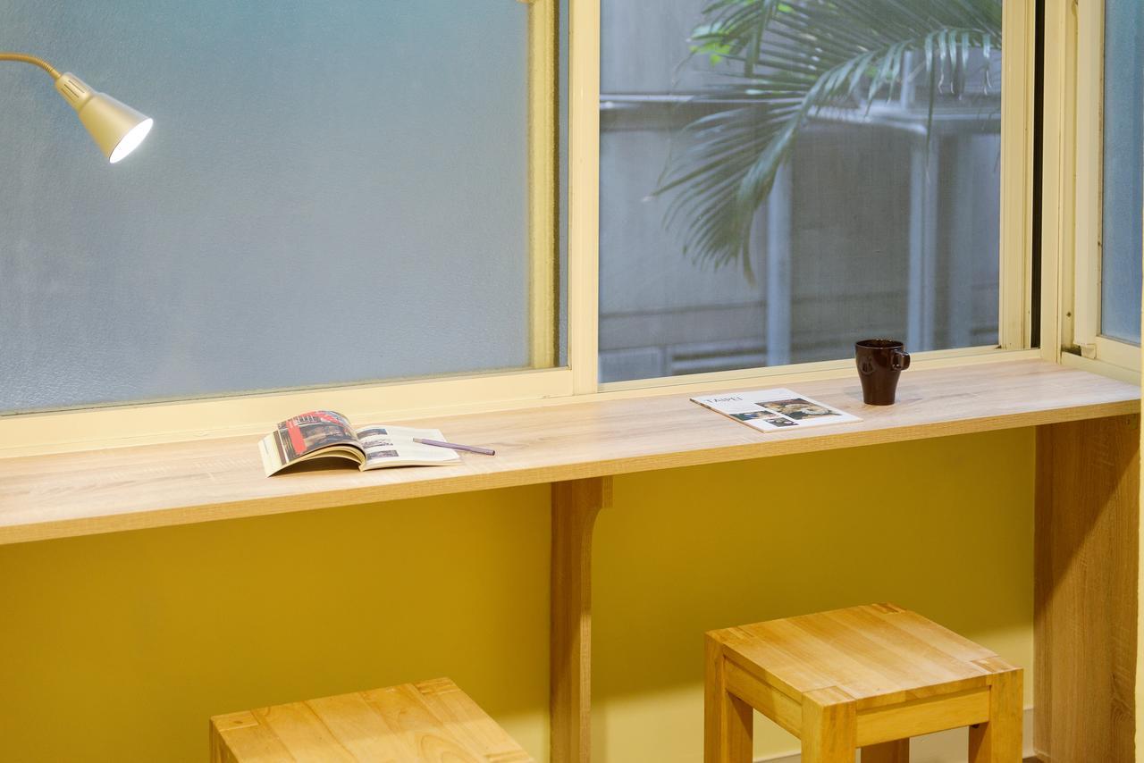 Flip Flop Hostel - Main Station Taipei Extérieur photo